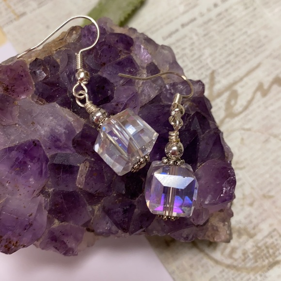 cocovalli Jewelry - NEW handmade dainty cubes clear iridescent earring